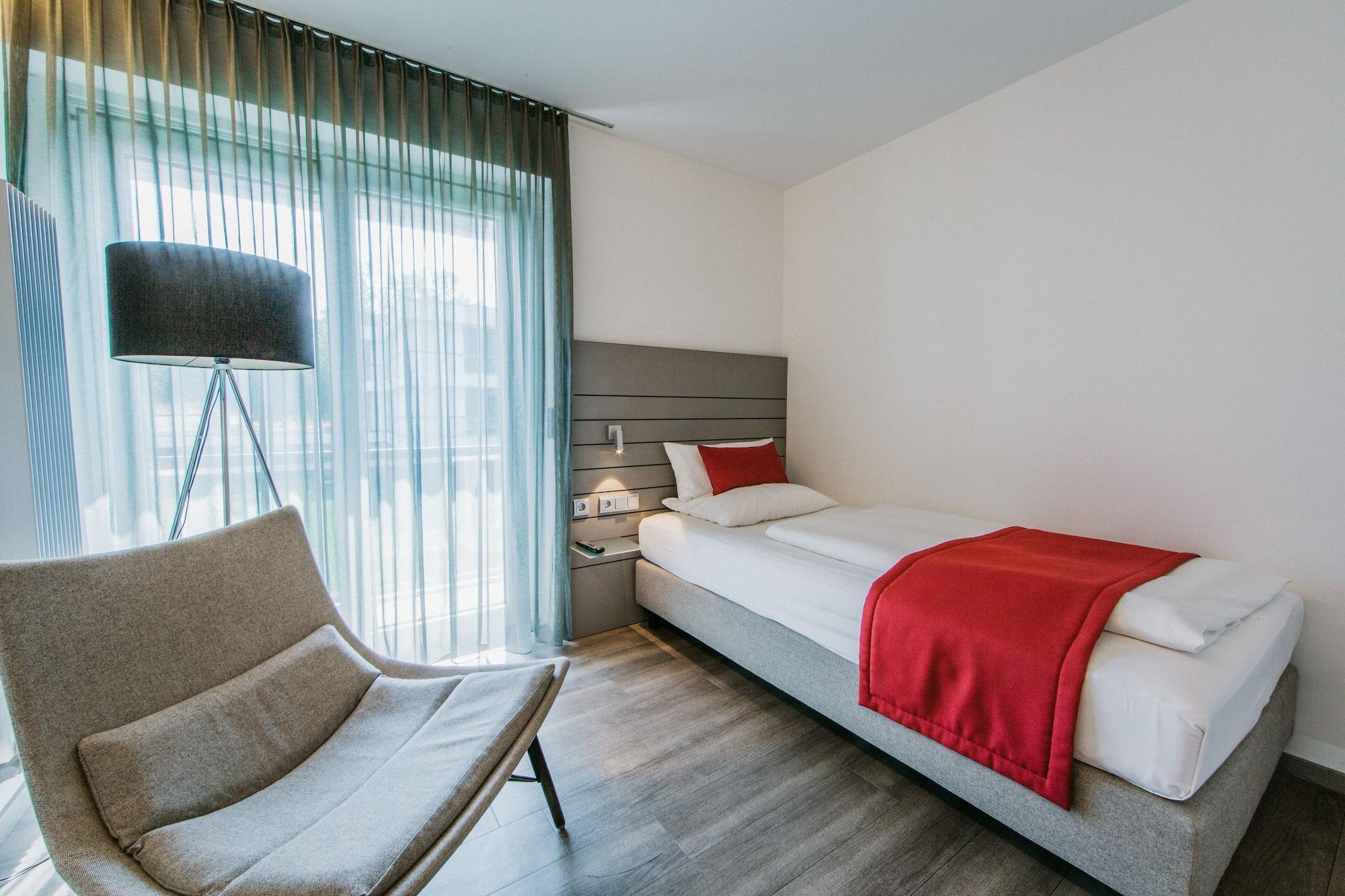 Schlosshotel Monrepos Людвигсбург Экстерьер фото